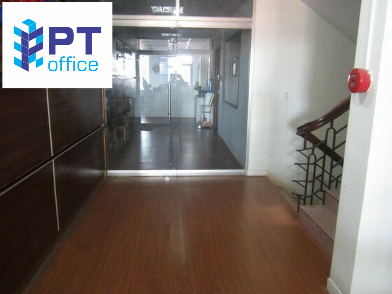 Hành lang bên trong cho thuê văn phòng quận Bình Thạnh KBC Holding